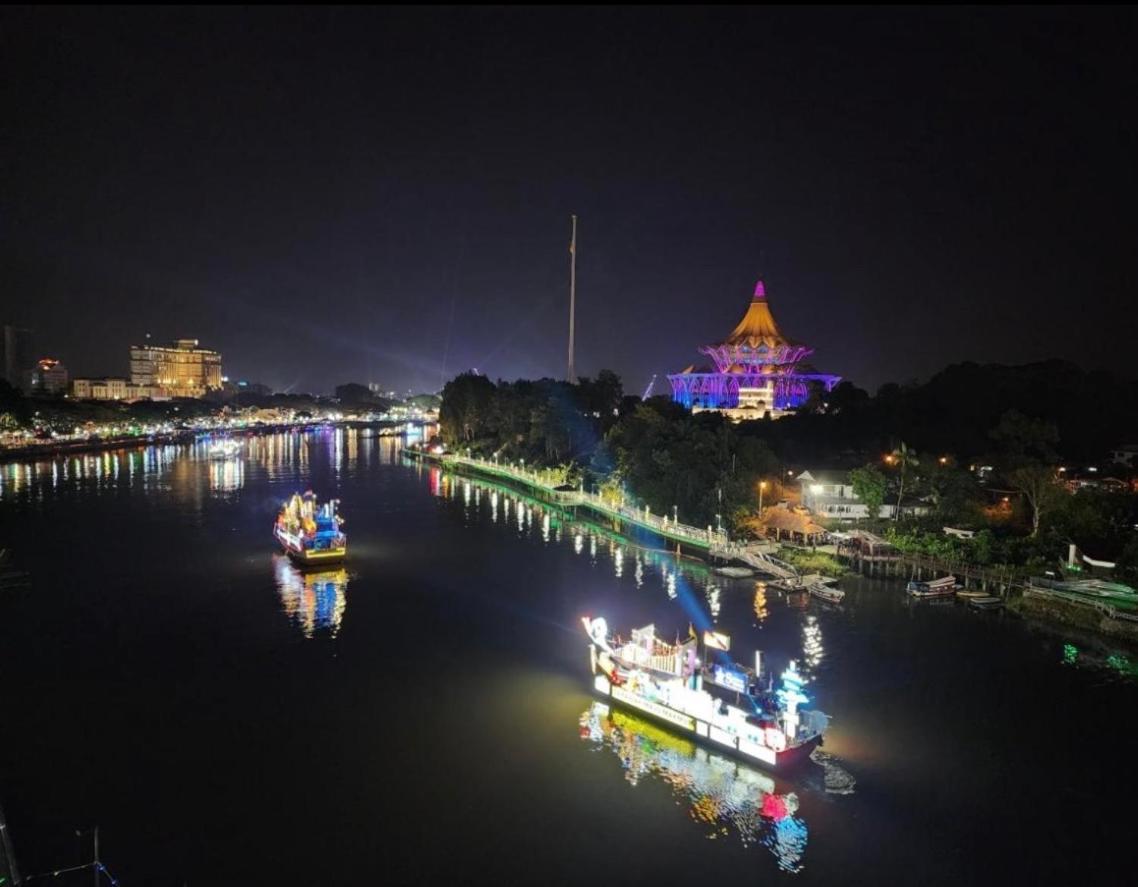 Riverview Home @Waterfront Kch 古晋 外观 照片