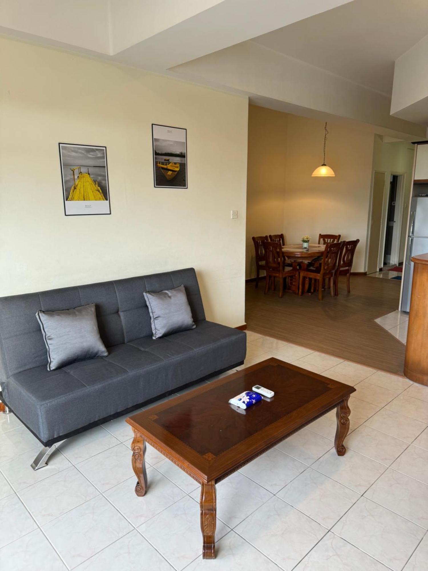 Riverview Home @Waterfront Kch 古晋 客房 照片