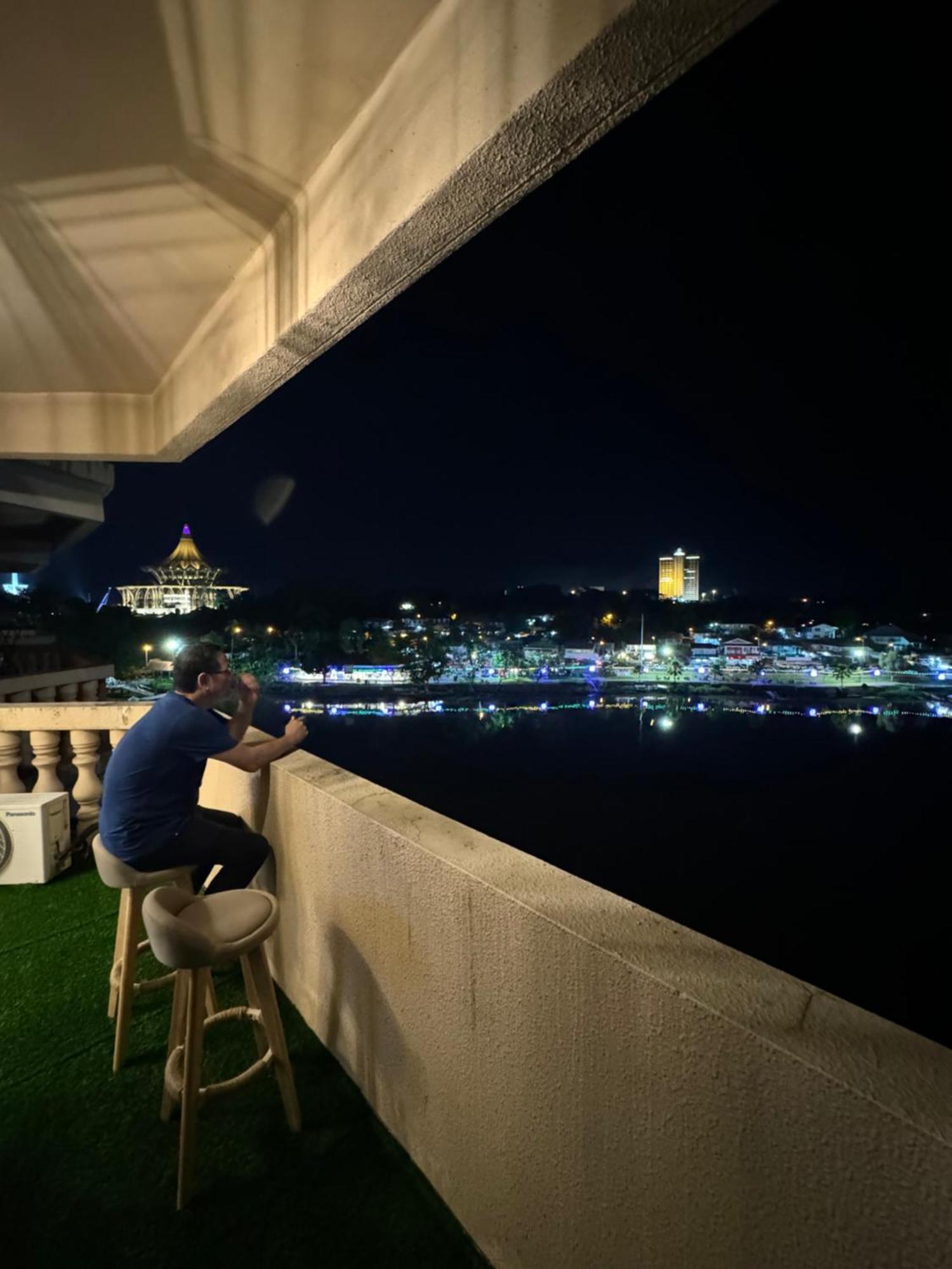 Riverview Home @Waterfront Kch 古晋 外观 照片