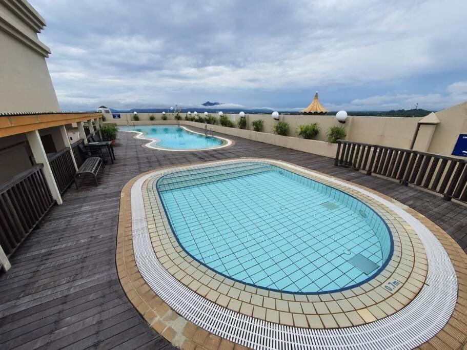 Riverview Home @Waterfront Kch 古晋 外观 照片